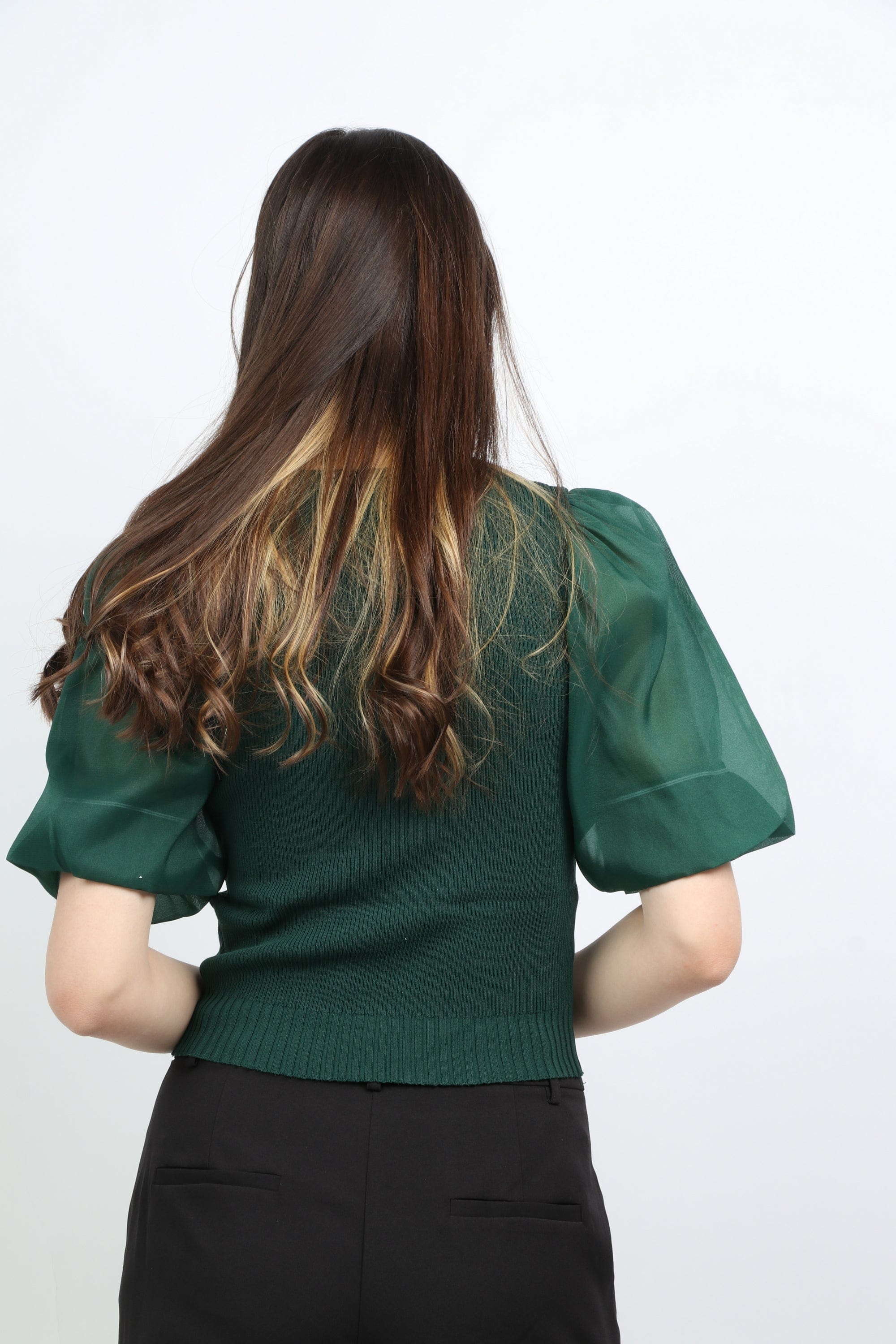 ميكا بلوزة سادة بياقة مربعة أكمام شيفون نسائي