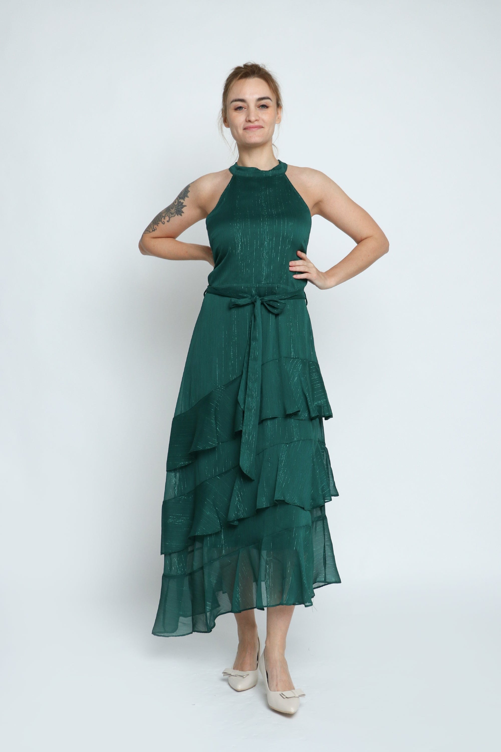 ميكا فستان ميدي بدون أكمام شيفون طبقات