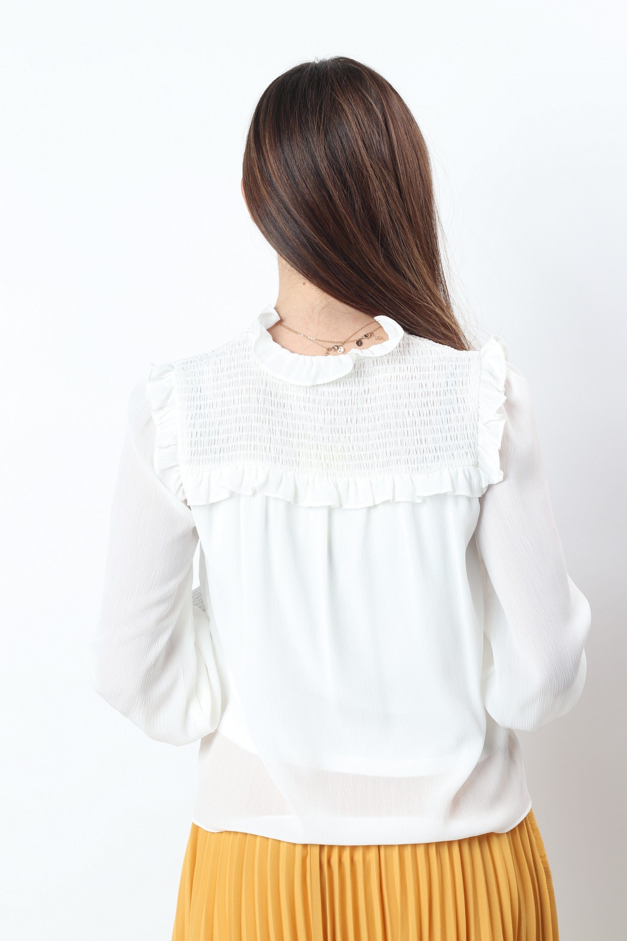 ميكا بلوزة صدر مربع مكشكش ورباط بكم طويل منفوخ نسائي