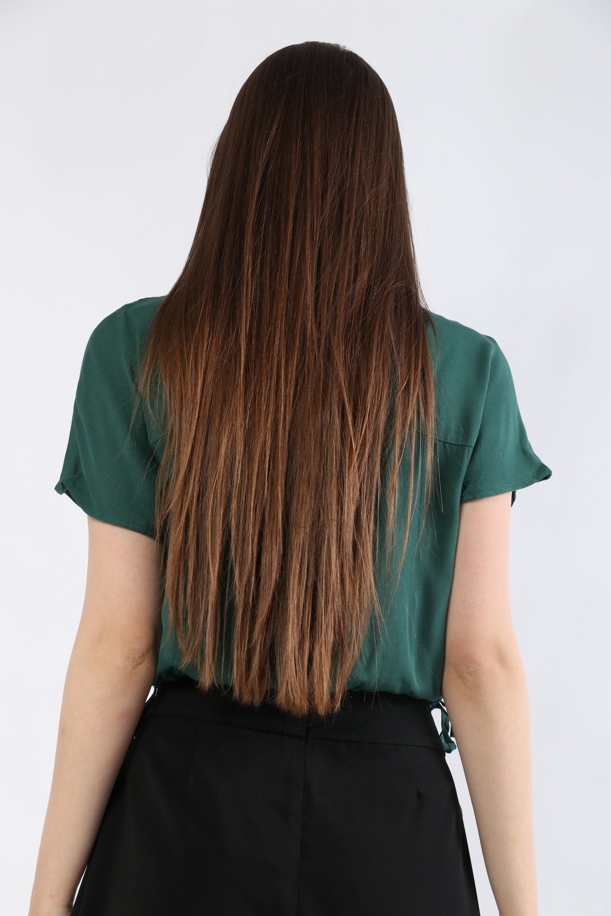 ميكا بلوزة بأكمام قصيرة بياقة مطرزة