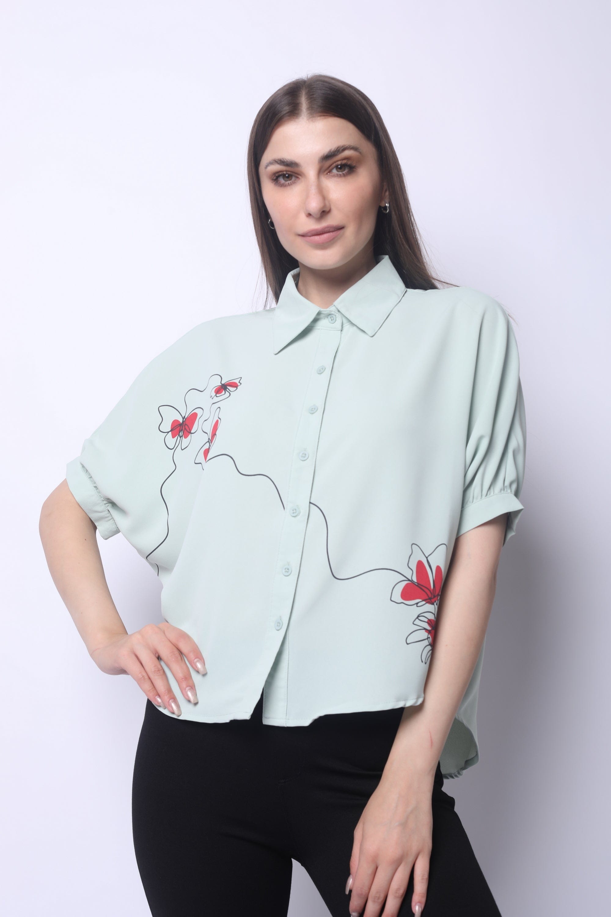 ميكا بلوزة أزرار أمامية ونقش على الجانب 3/4 كم نسائي