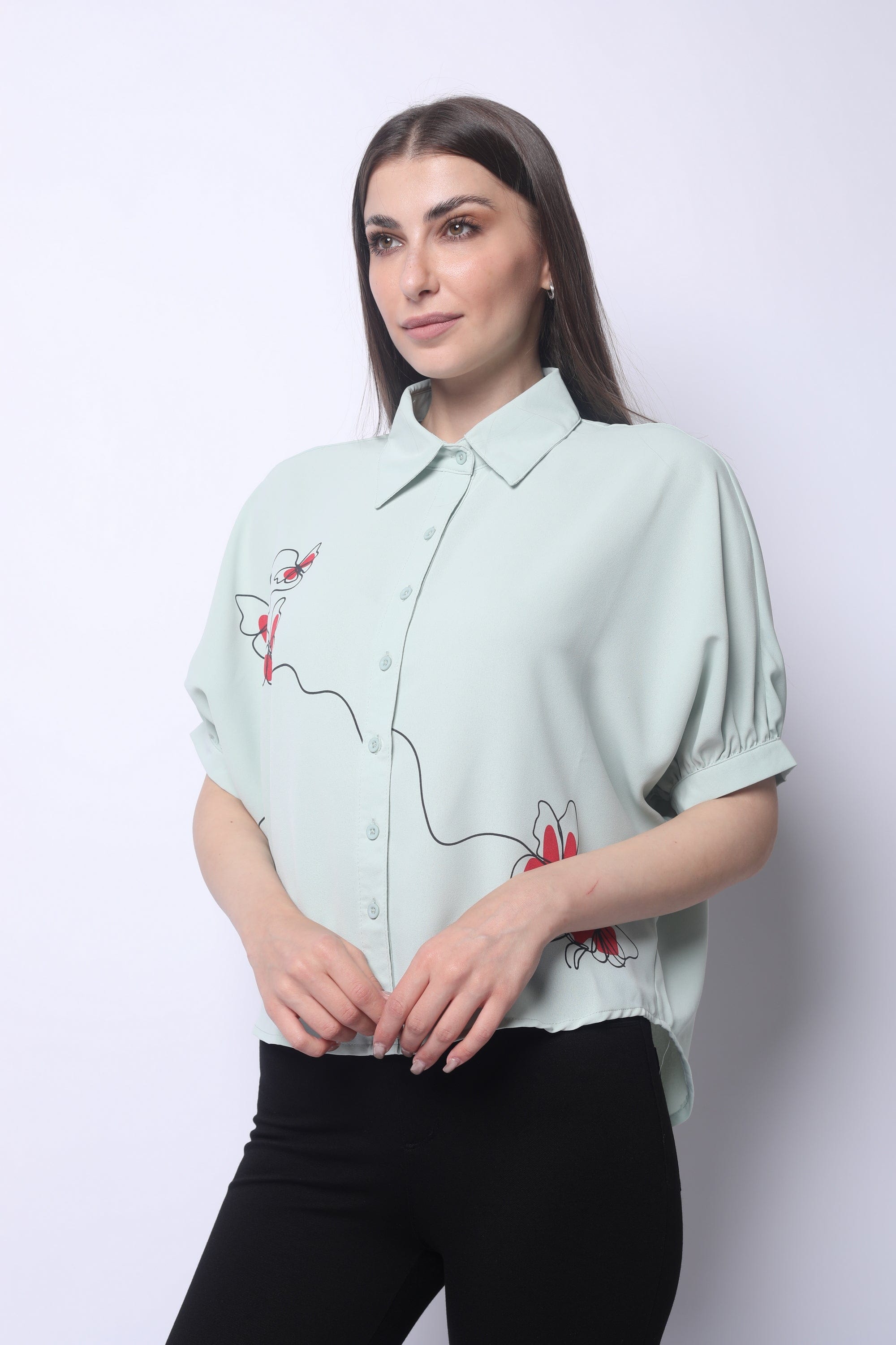 ميكا بلوزة أزرار أمامية ونقش على الجانب 3/4 كم نسائي