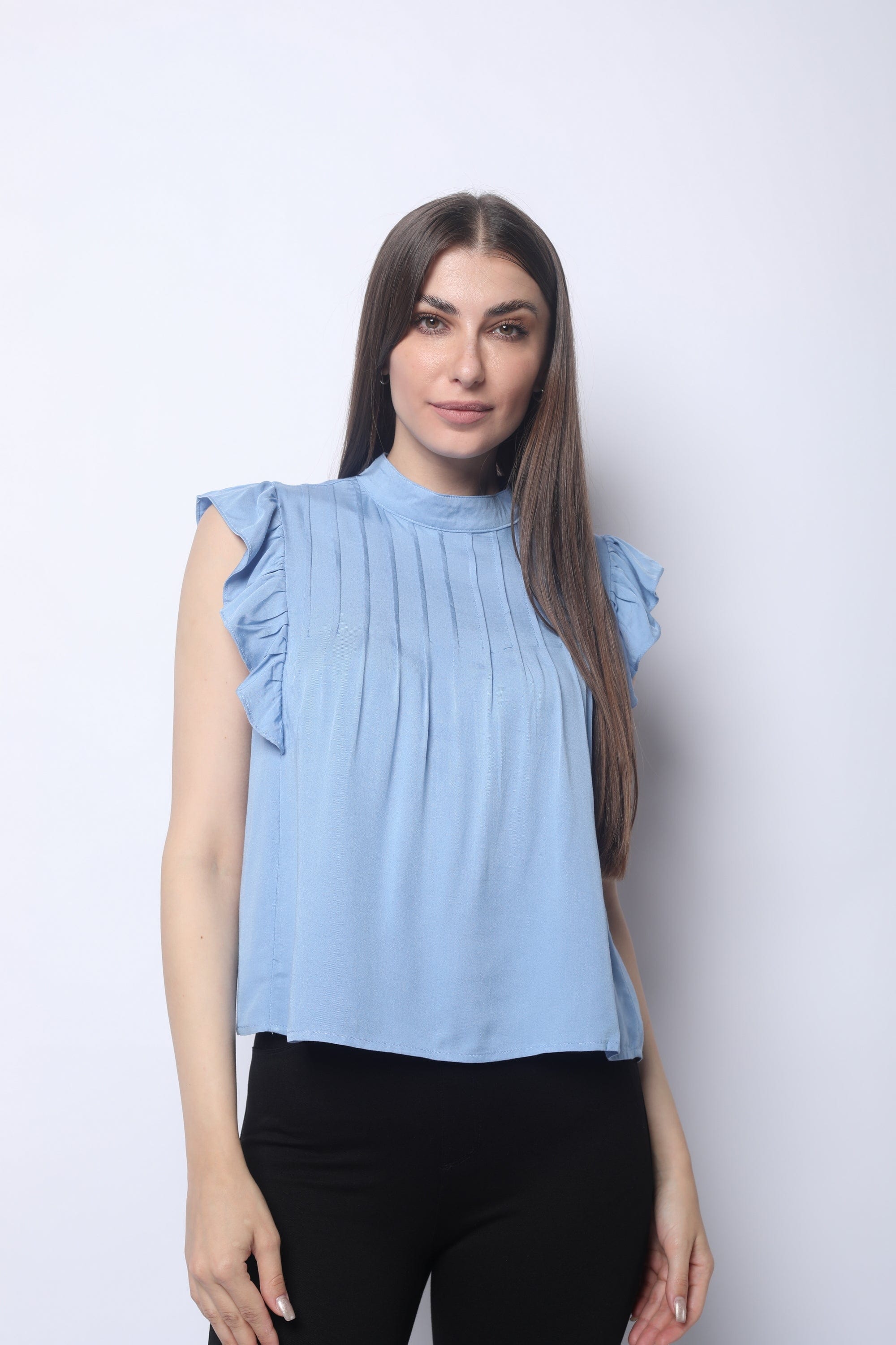 ميكا بلوزة بأكمام قصيرة فراشة بكسرات خفيفة