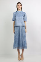 ميكا بلوزة دانتيل بياقة مطرزة بأكمام منفوخة نسائي