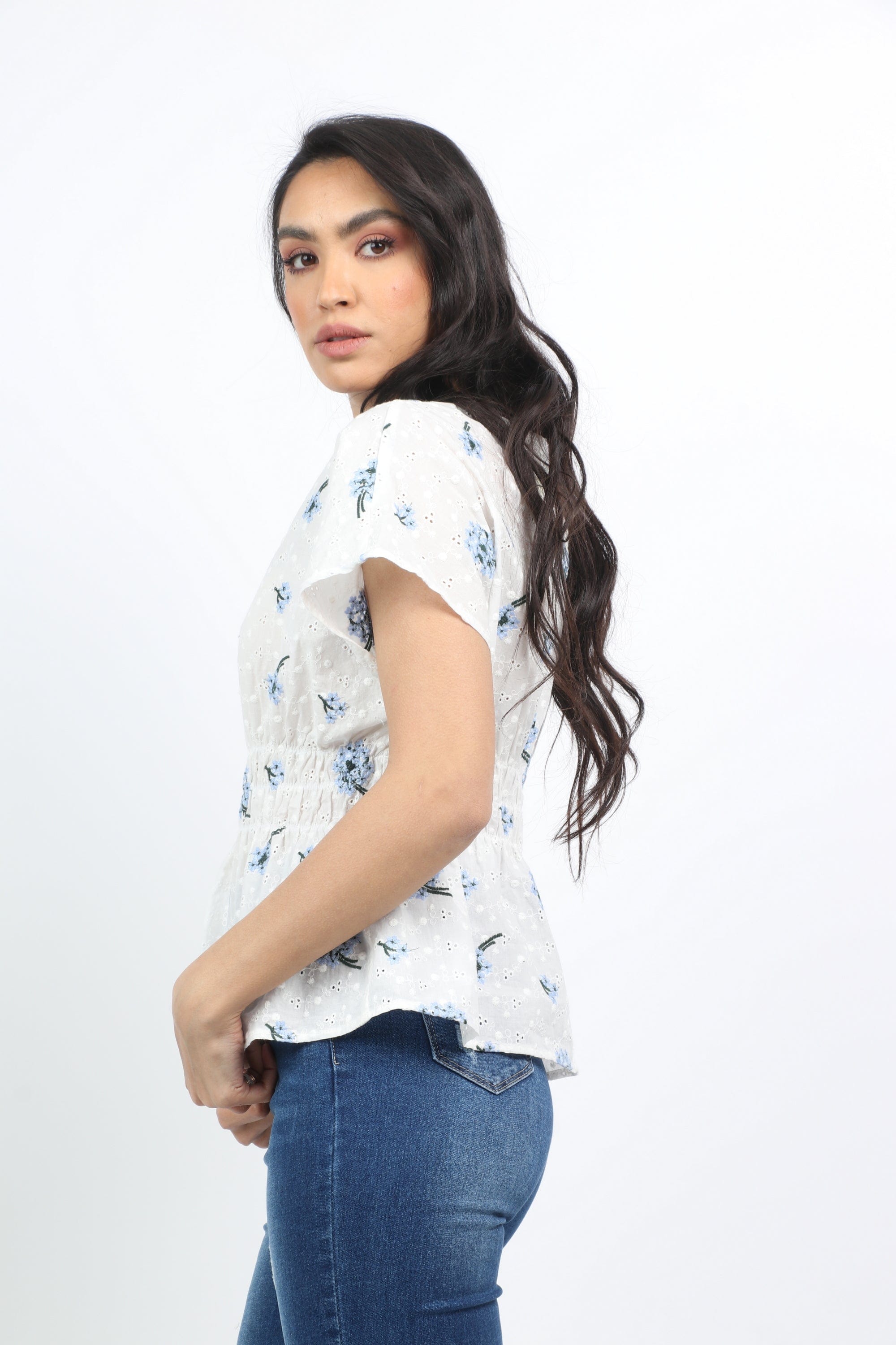 ميكا بلوزة مشجرة مخصرة كم قصير نسائي