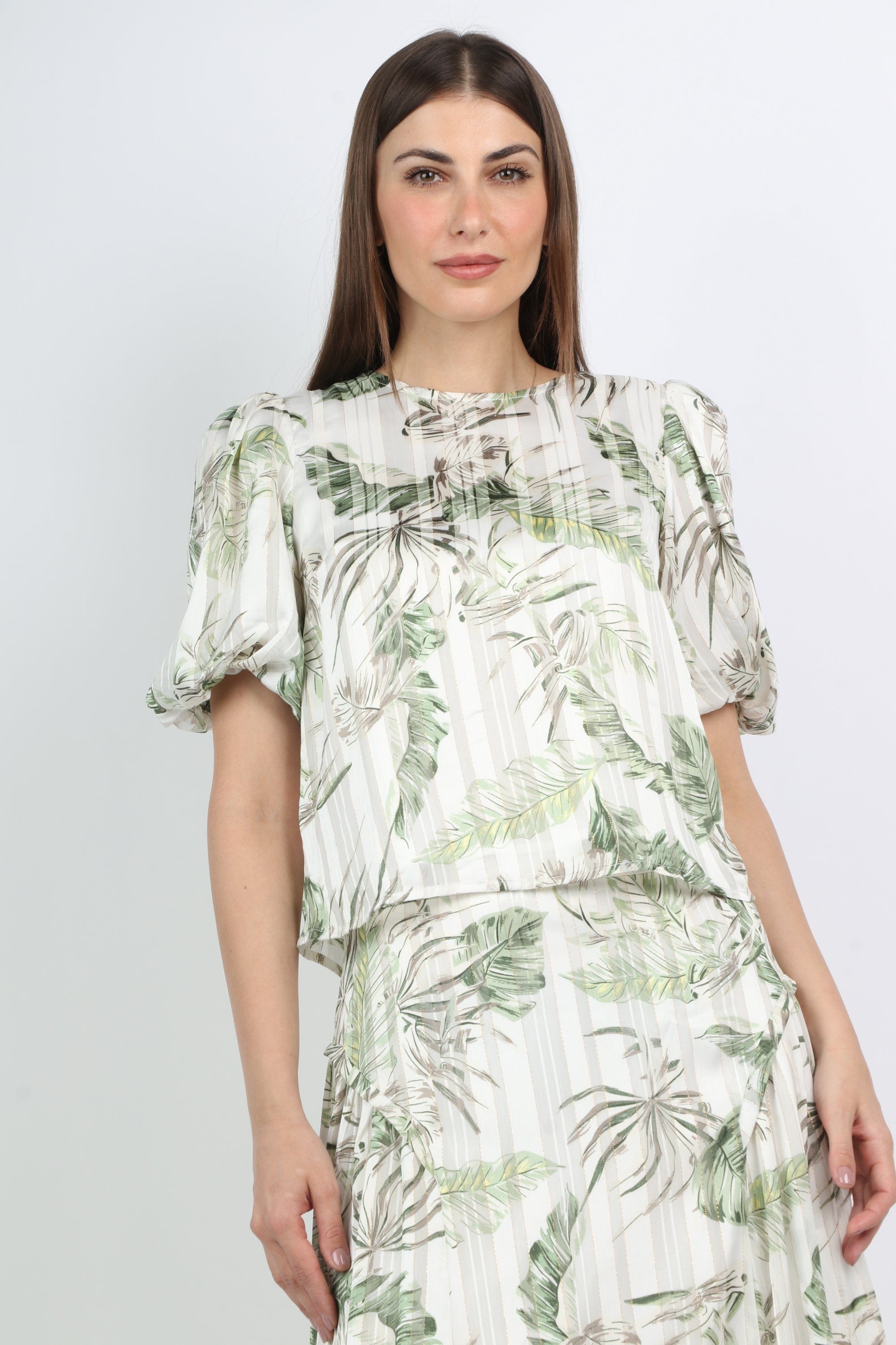 ميكا بلوزة مشجرة شيفون أكمام بف قصيرة نسائي