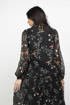 ميكا قميص مشجر بربطة عنق وكم طويل نسائي