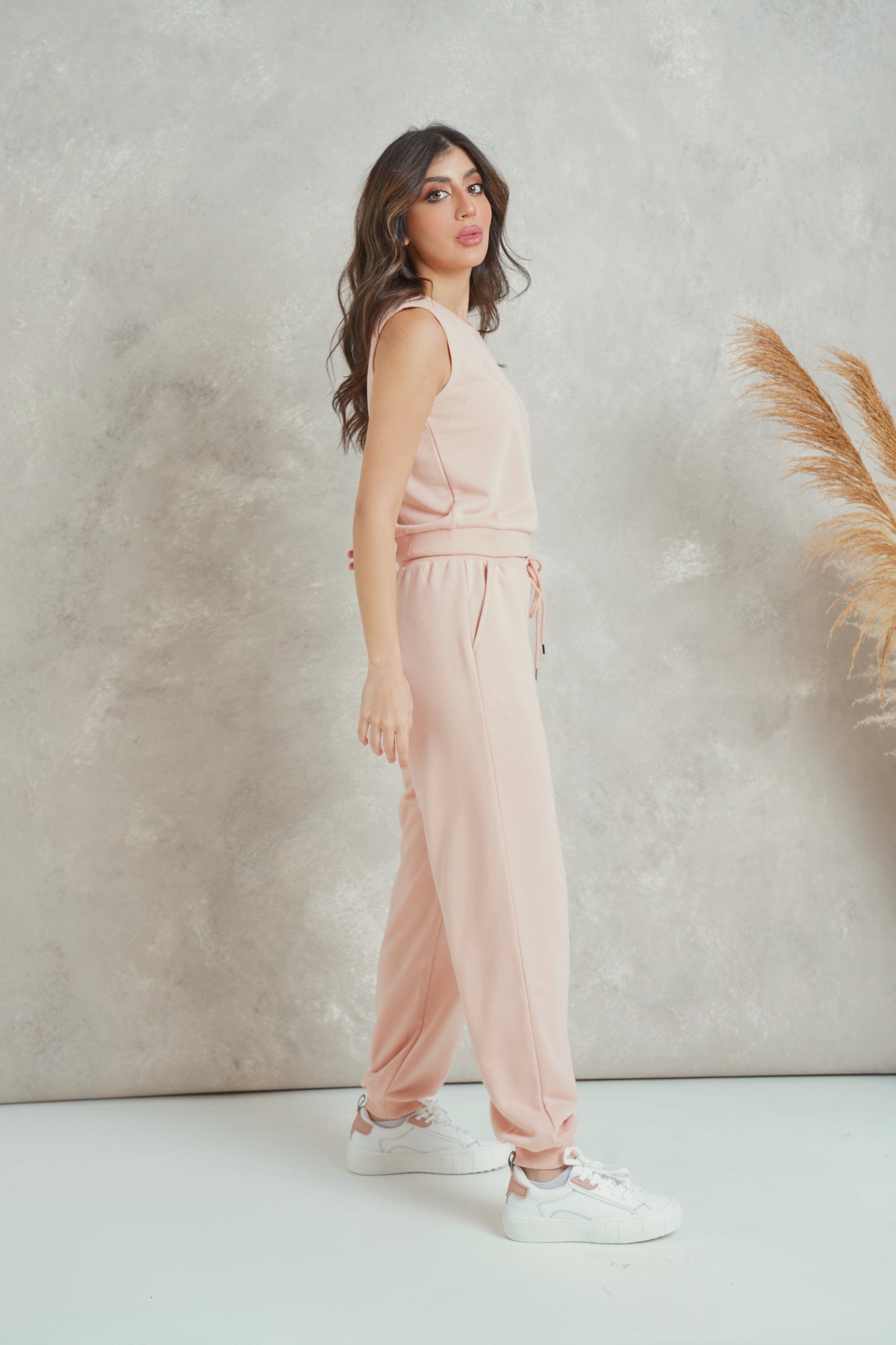 ميكا بلوزة قصيرة سادة كت برقبة دائرية نسائي