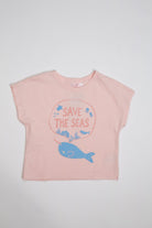 جينجرسنابس تيشيرت بنات بطبعة حوت وردي