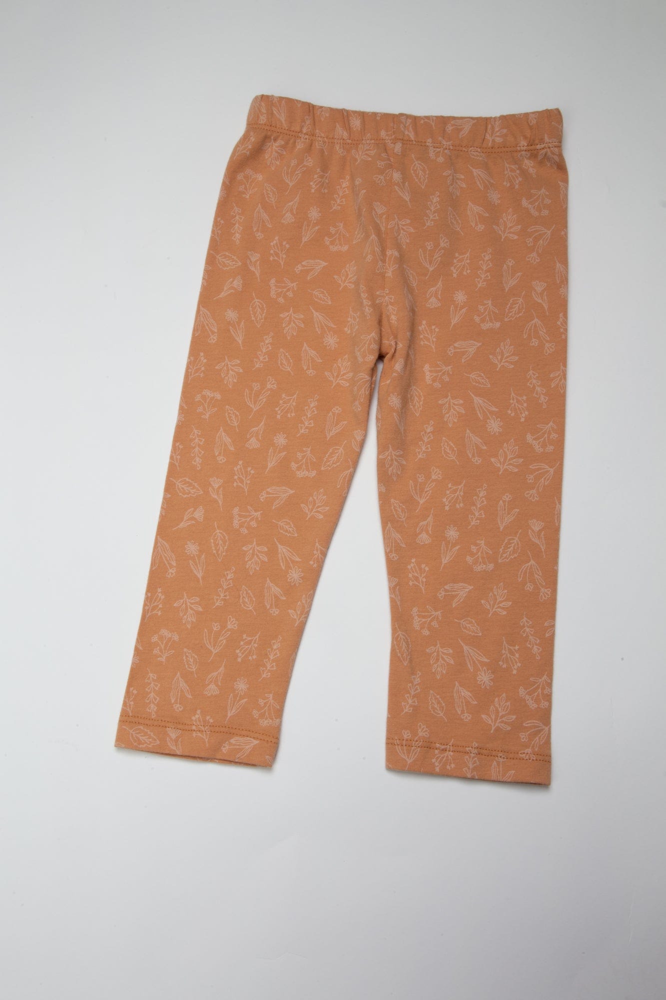 جينجرسنابس بنطلون بناتي بنقشة فروع ورد بني