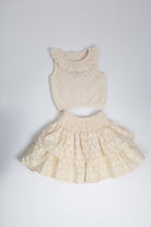 جينجرسنابس بلوزة بناتي رضع منسوجة بدون أكمام سادة البيج