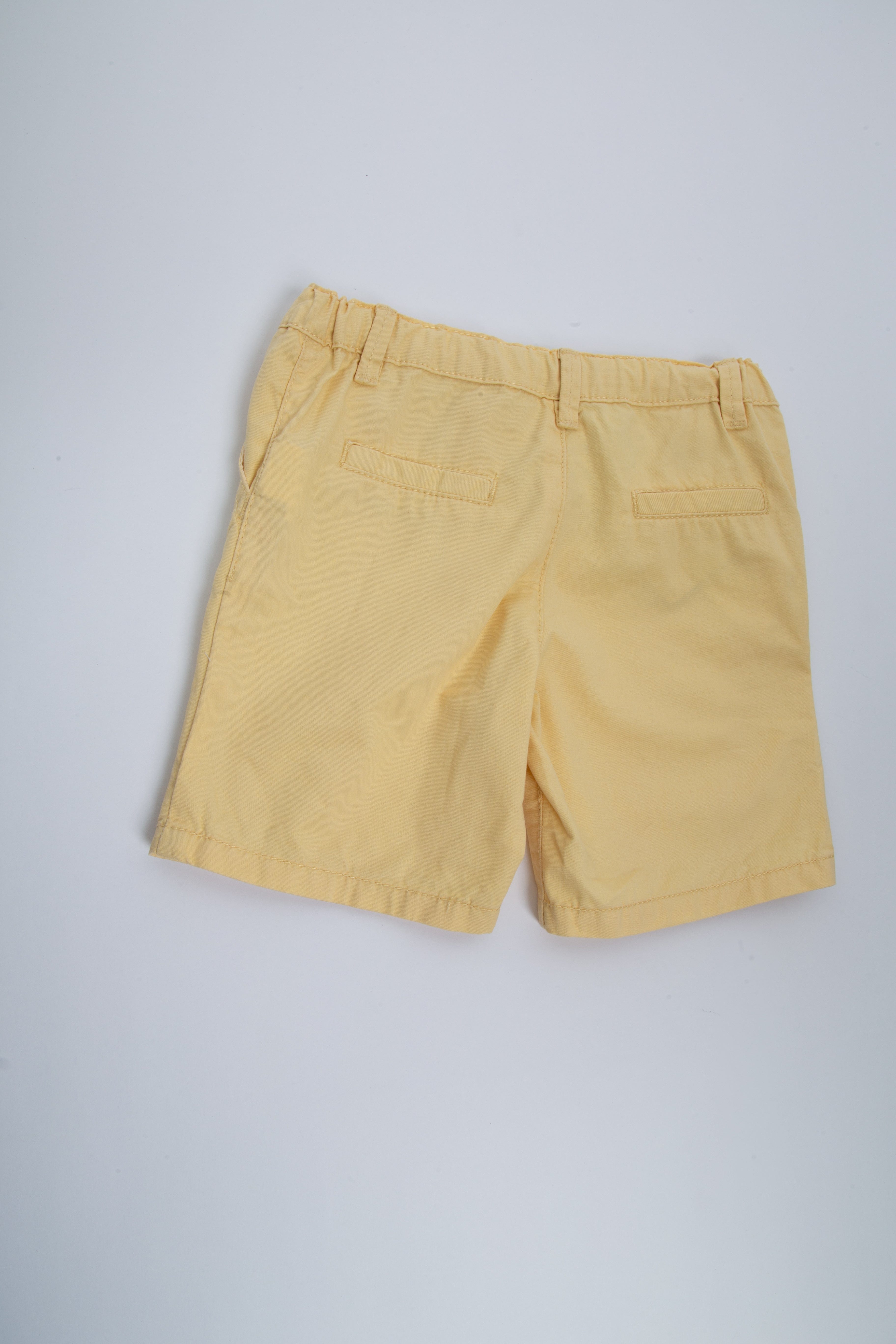 جينجرسنابس شورت ولادي سادة قصير أصفر