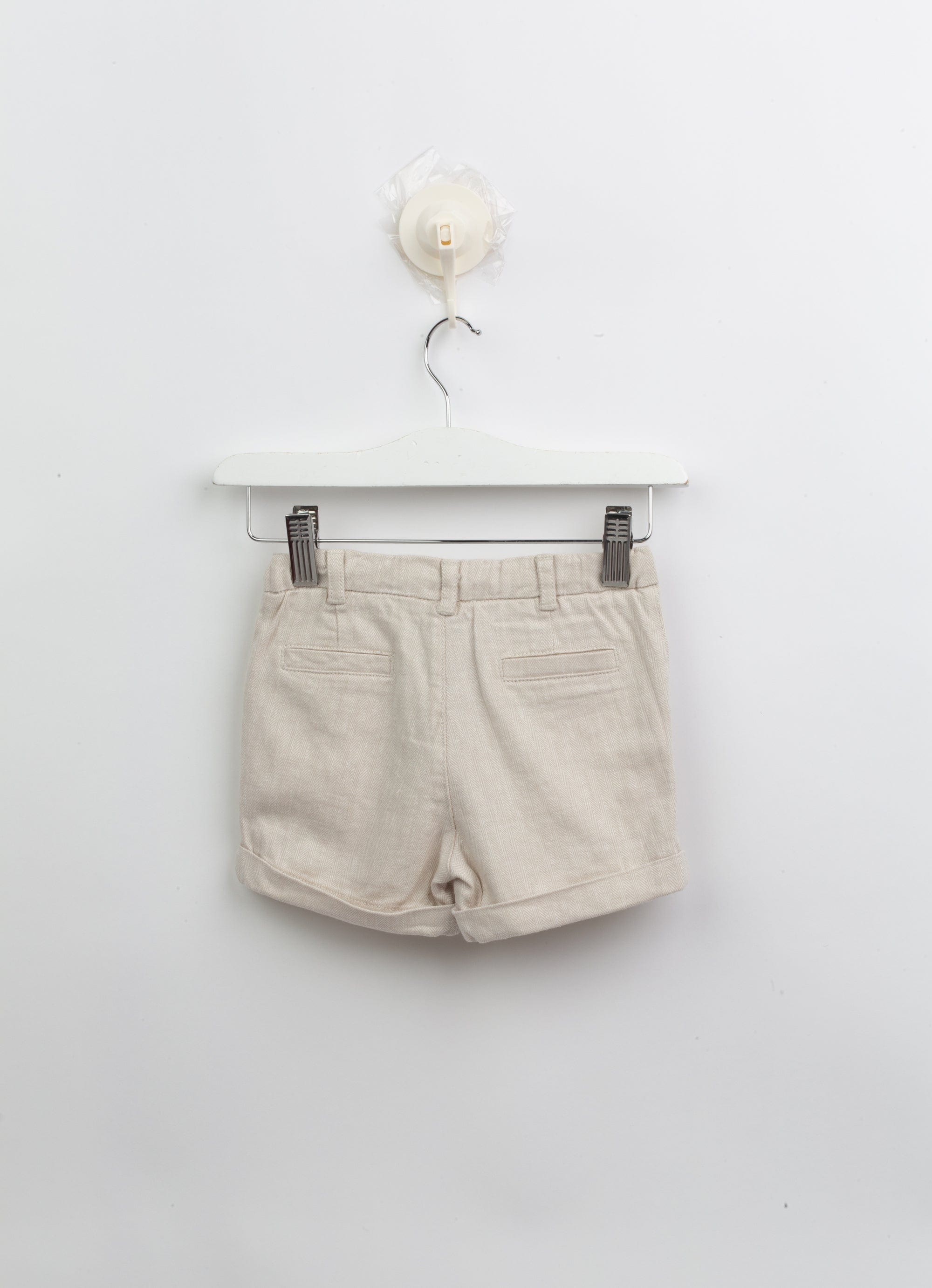 جينجرسنابس شورت ولادي قصير بثنية البيج