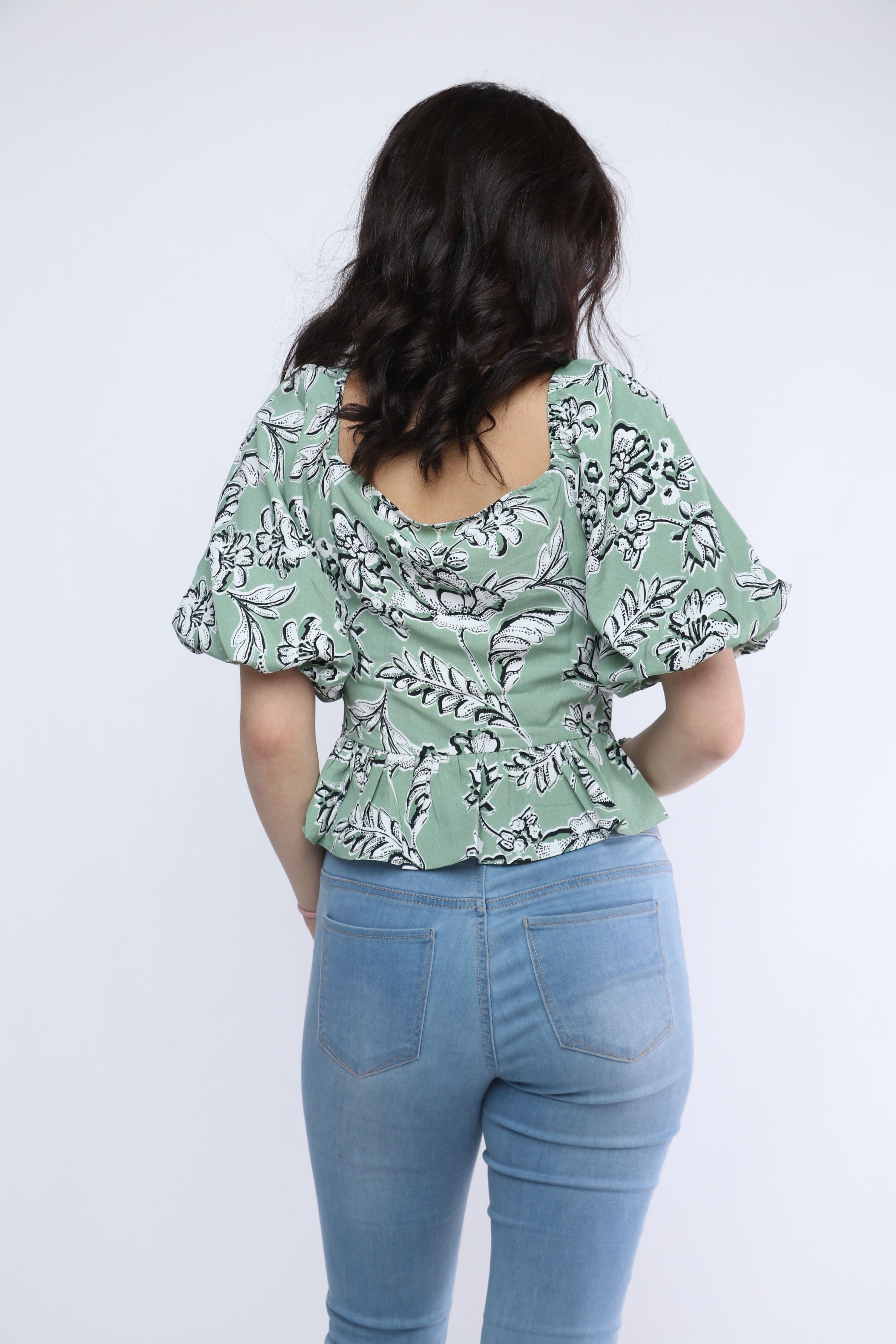 ميكا بلوزة مشجرة مخصرة مفتوحة من الصدر 3/4 كم بف نسائي