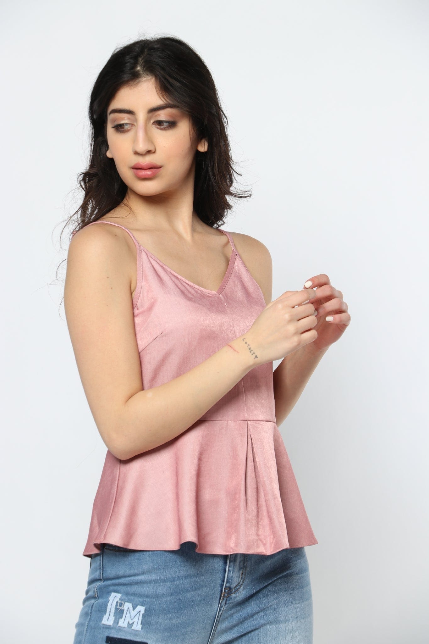 ميكا بلوزة سهرة حمالات سبعة كلوش من أسفل نسائي