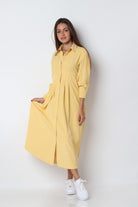 ميكا فستان ميدي سادة بأزرار أمامية كم طويل