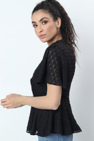 ميكا بلوزة دانتيل مخصر كم قصير واسع نسائي