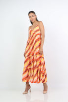 ميكا فستان طويل بحمالات مطبوع بكشكشة