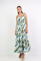 ميكا فستان طويل بحمالات مطبوع بكشكشة