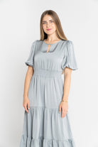 ميكا فستان ميدي سادة مخصر نص كم بف نسائي