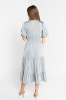 ميكا فستان ميدي سادة مخصر نص كم بف نسائي