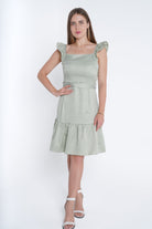 ميكا فستان قصير كت بياقة مربعة وحزام على الخصر نسائي