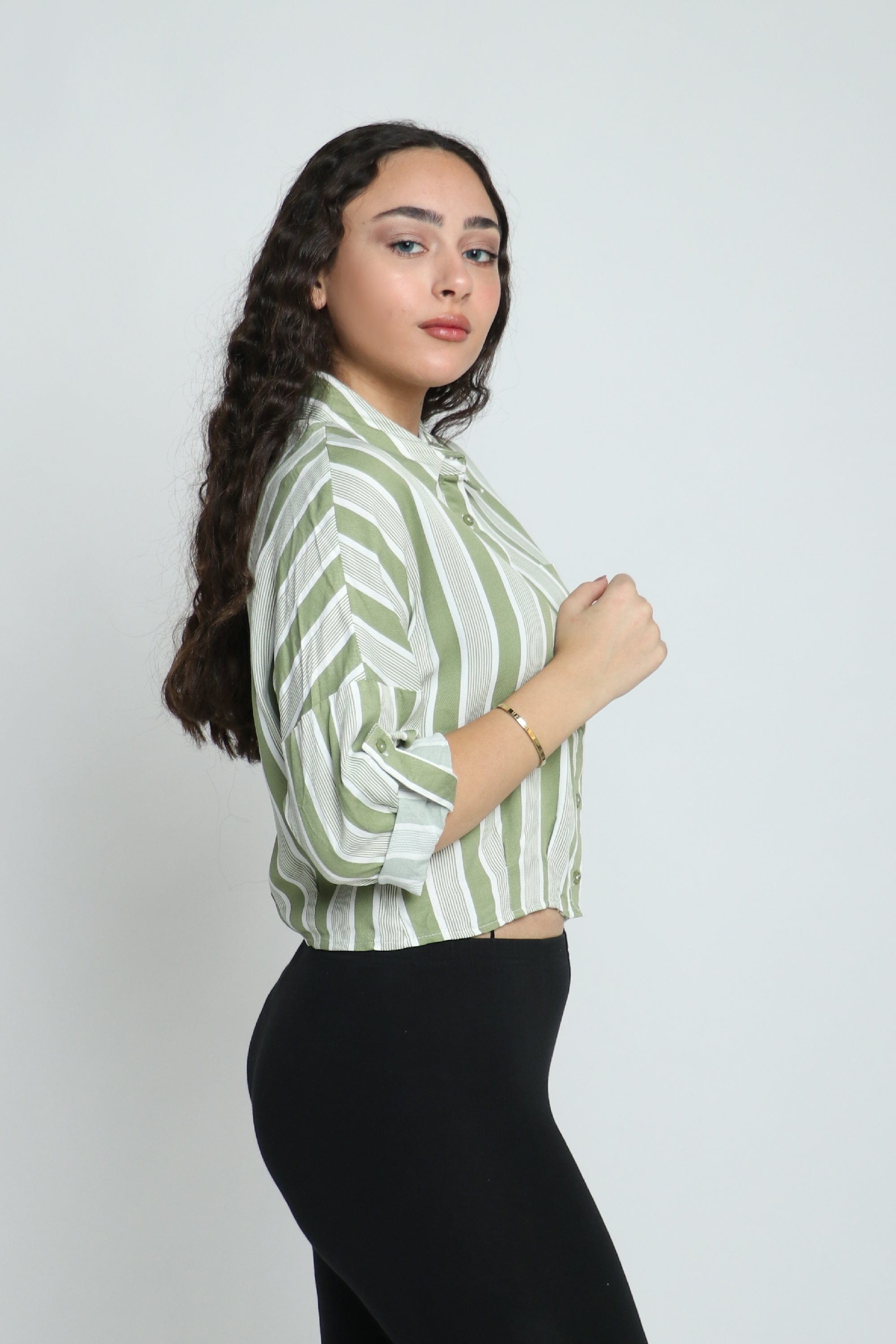 ميكا قميص فسكوز مقلم بجيب كم طويل نسائي