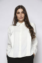 ميكا بلوزة بأكمام طويلة سادة بأزرار أمامية