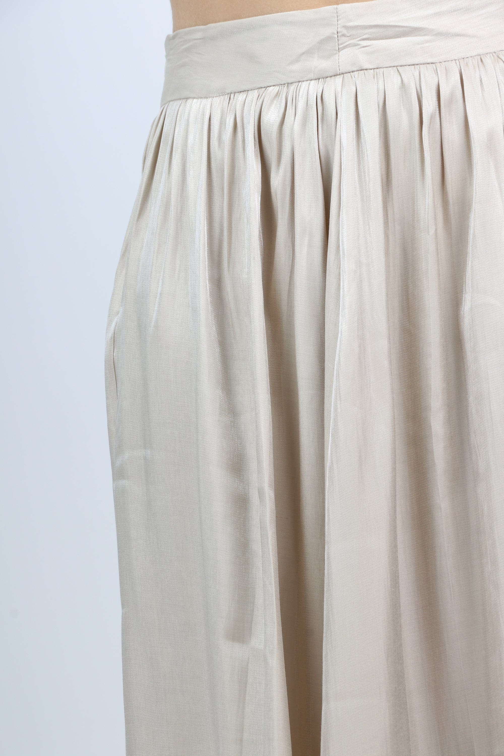 ميكا تنورة كلوش طويلة هاي ويست لامعة نسائية