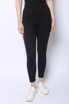 ميكا بنطلون ليقنز مزموم سادة نسائي