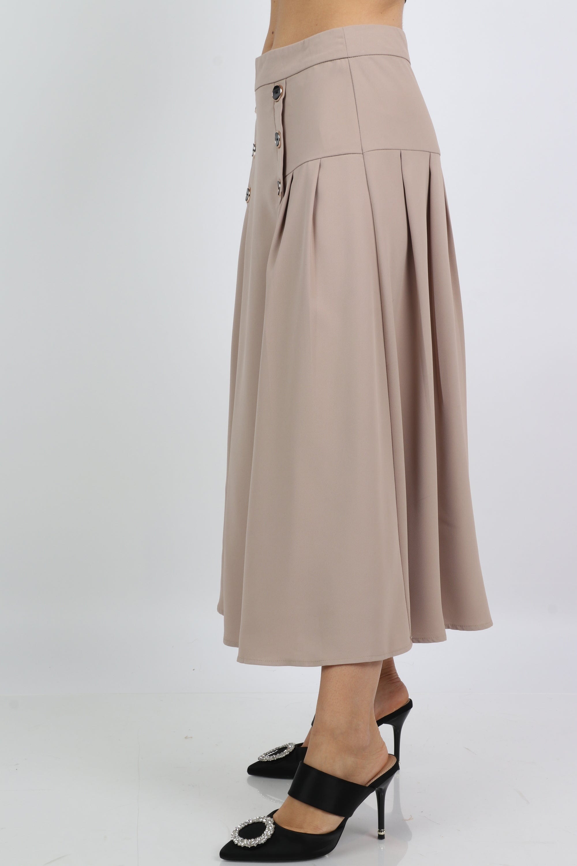 ميكا تنورة ميدي سادة بأزرار على الجانبين