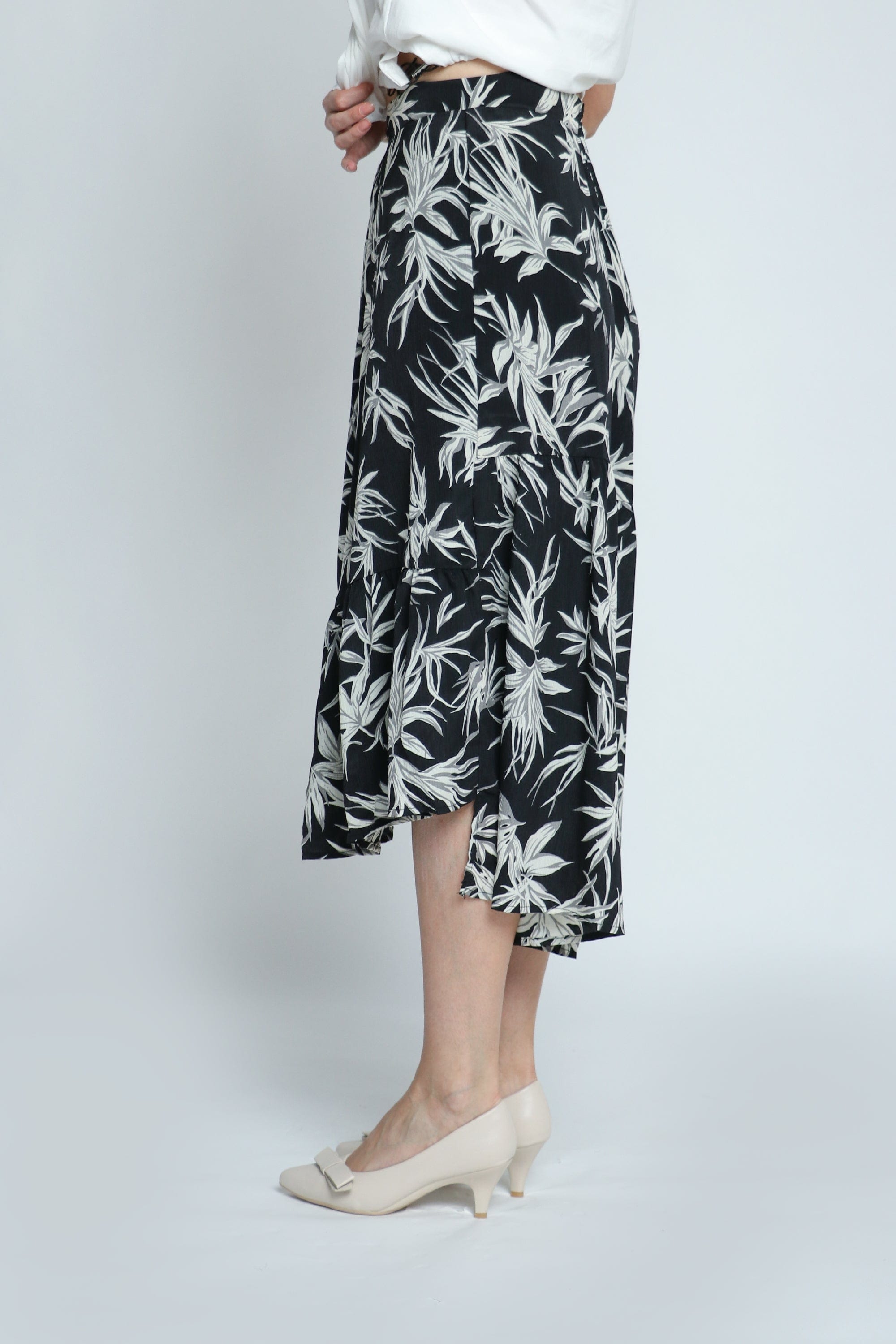 ميكا تنورة ميدي مشجرة طويلة من الجنب