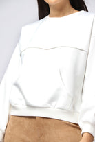 ميكا بلوزة نسائية بجيوب أمامية