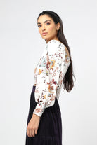 ميكا بلوزة مشجرة بياقة مربعة بكم طويل نسائي أوف وايت