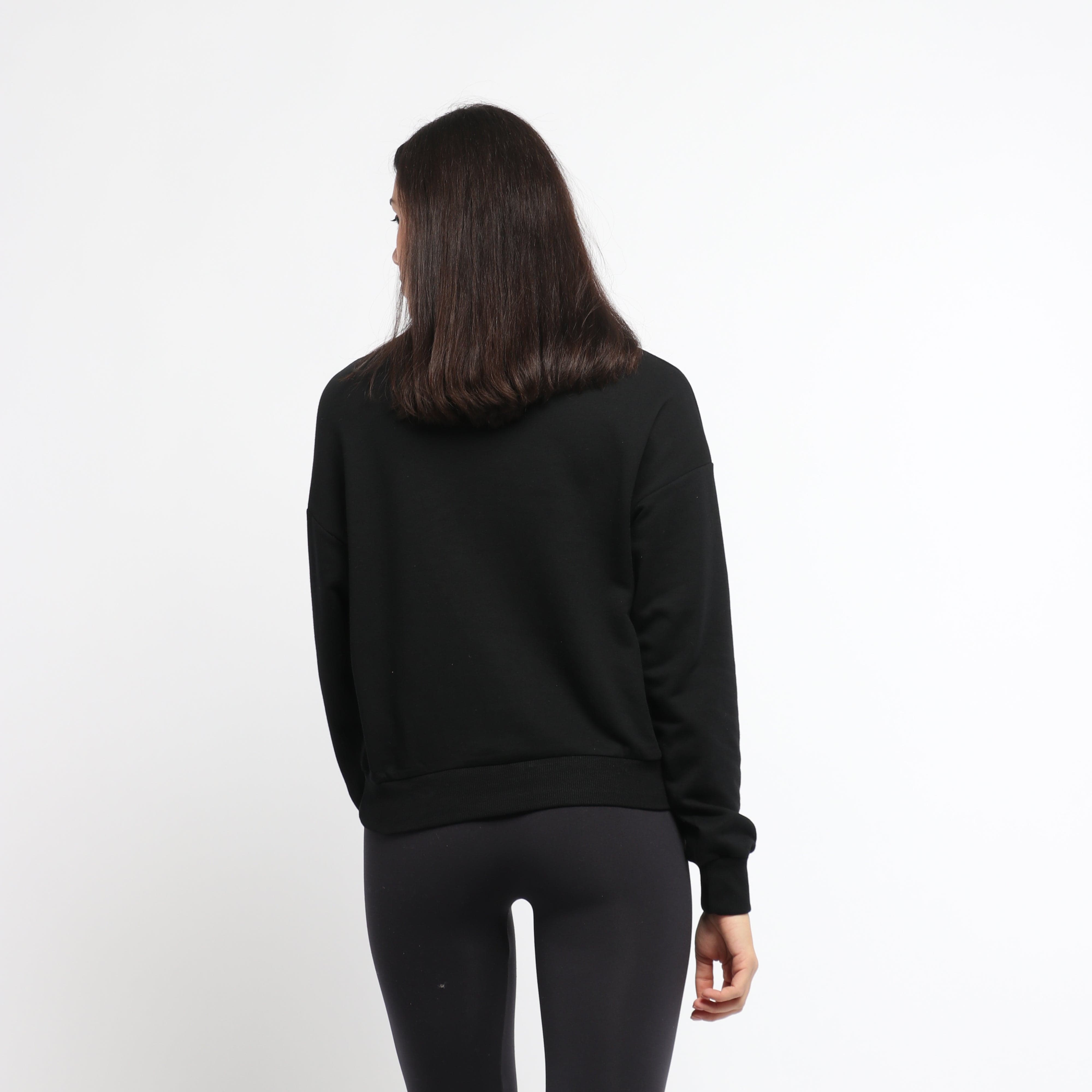 ميكا بلوزة سادة بسحاب طويل بجيوب جانبية بأكمام طويلة