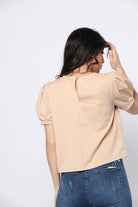 ميكا بلوزة بأكمام قصيرة سادة برقبة دائرية