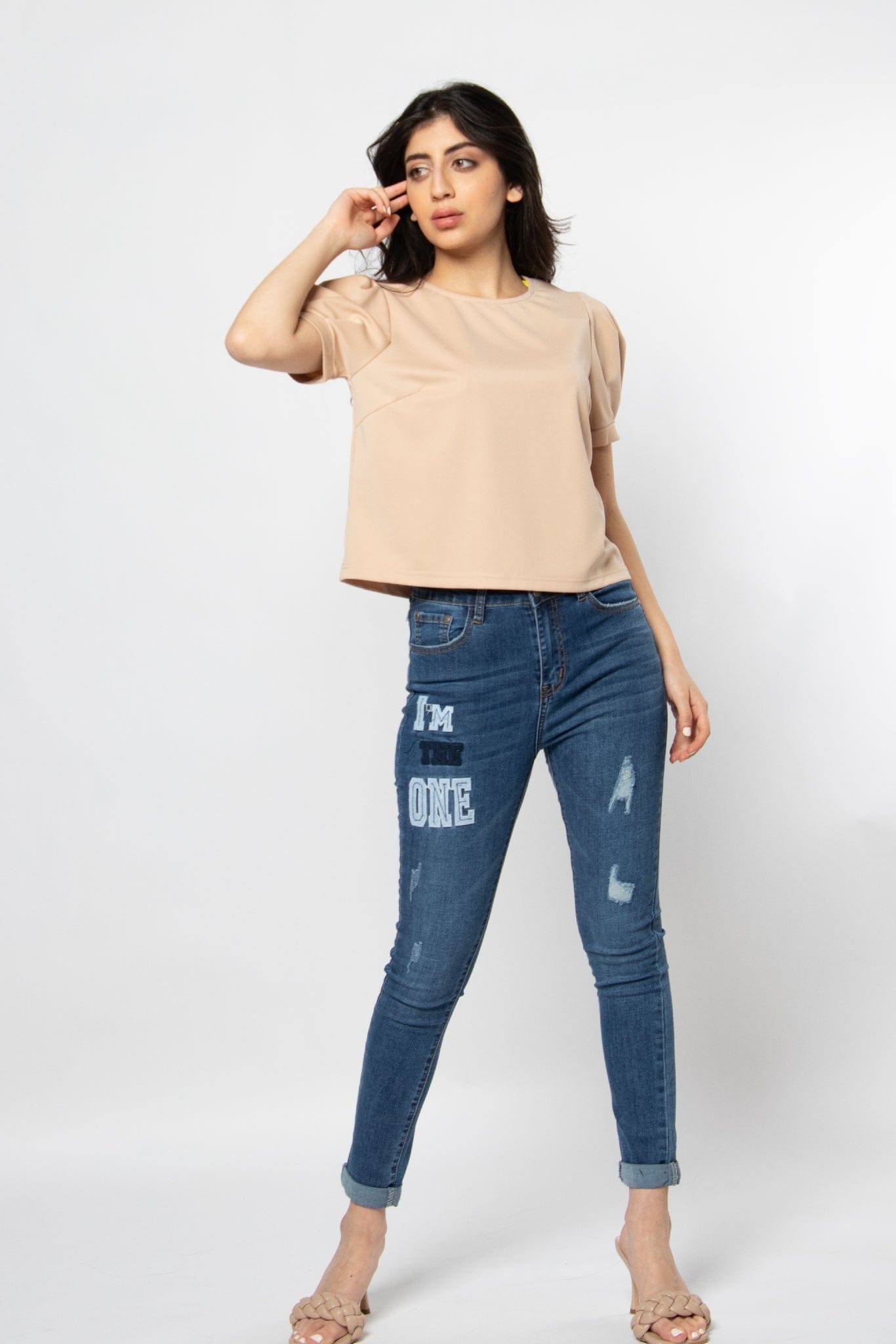 ميكا بلوزة بأكمام قصيرة سادة برقبة دائرية