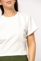 ميكا بلوزة أوفر سايز مع مطاط على الخصر كم قصير نسائي