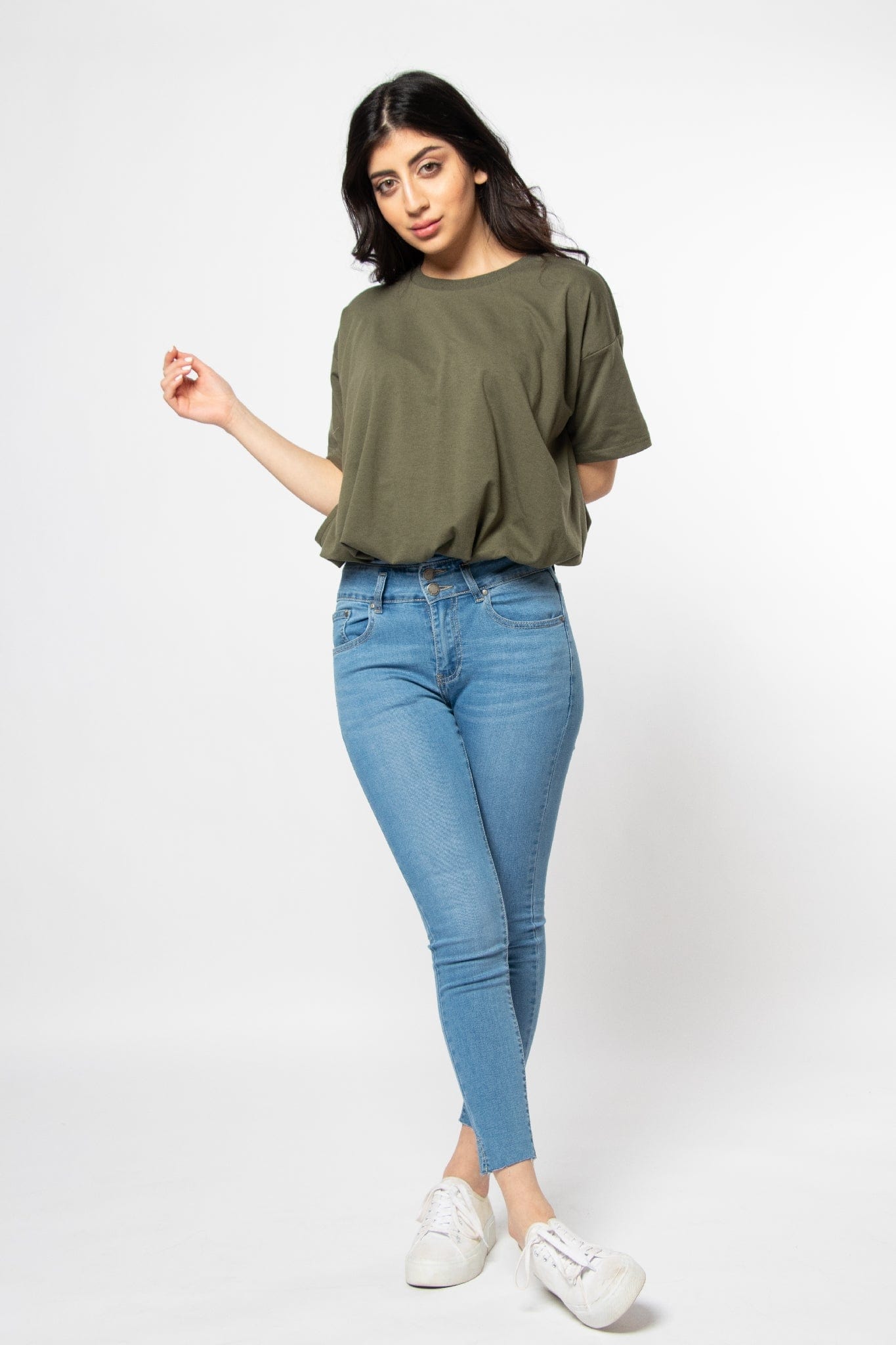 ميكا بلوزة سادة اوفر سايز نص كم نسائي