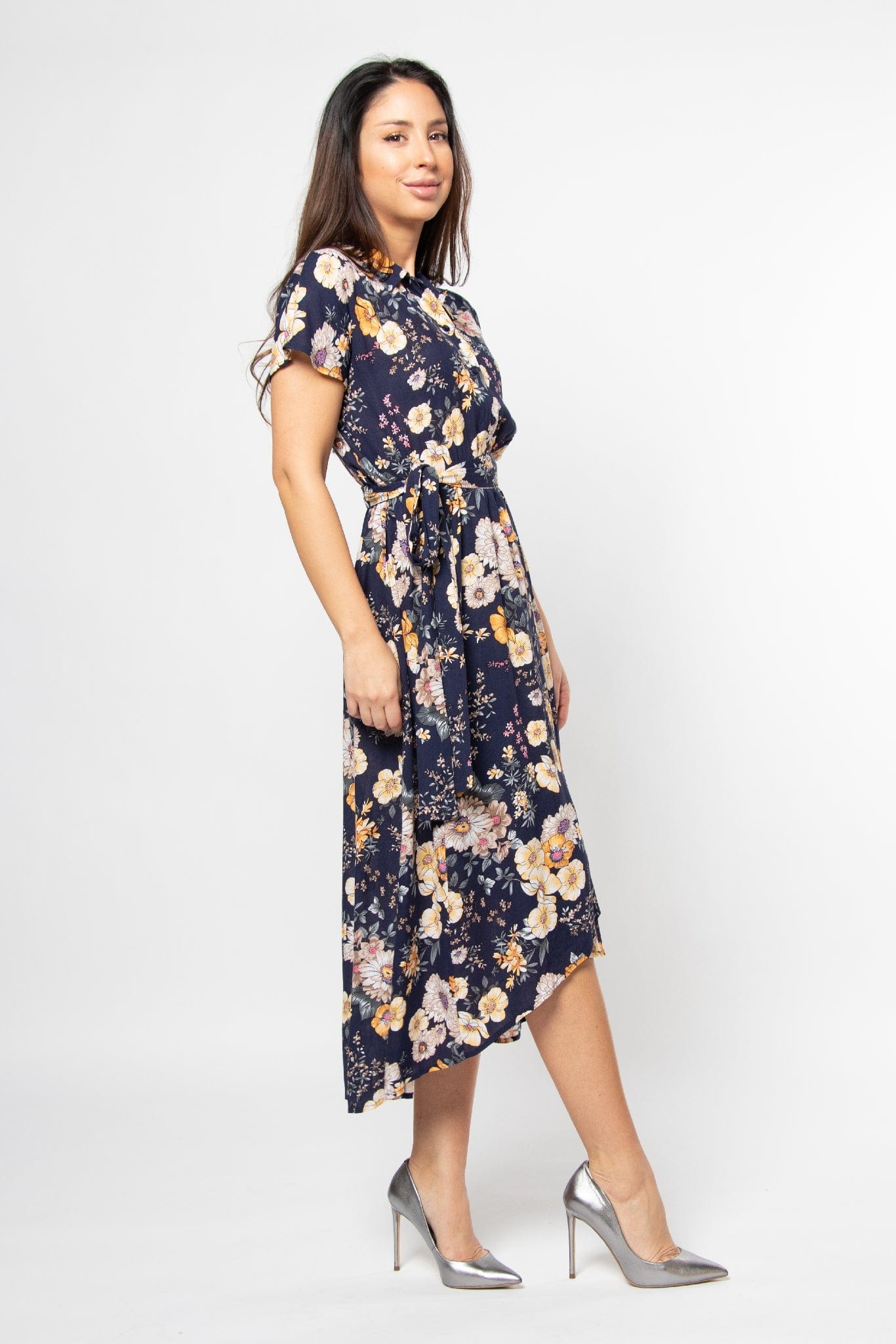 ميكا فستان ميدي طبعة زهور بكم قصير