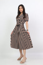 ميكا فستان ميدي مخطط بالطول بجزام بكم قصير