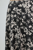 ميكا تنورة ميدي واسعة مشجرة بنمط ورود