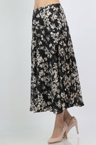 ميكا تنورة ميدي واسعة مشجرة بنمط ورود