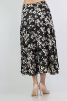 ميكا تنورة ميدي واسعة مشجرة بنمط ورود