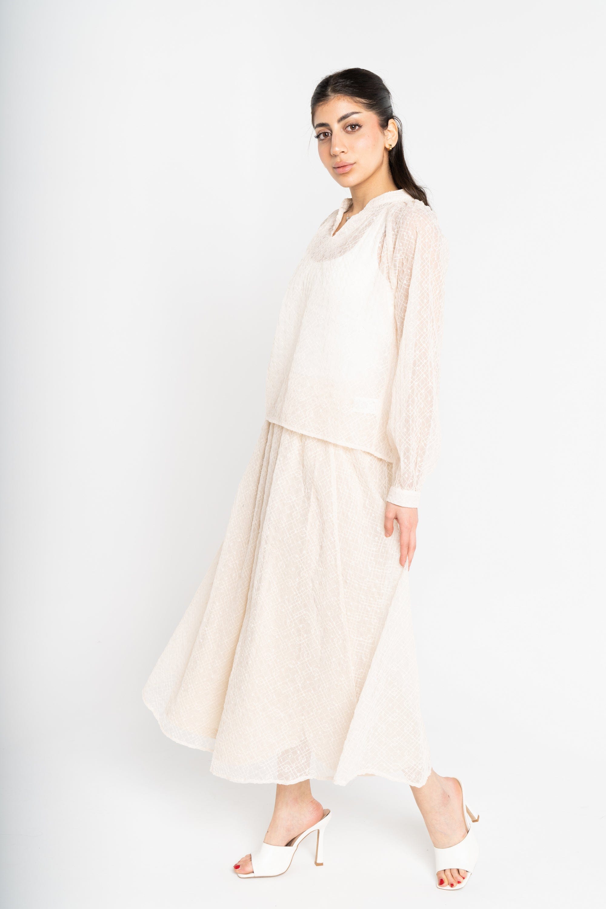 ميكا تنورة ميدي مطرزة شيفون مبطنة