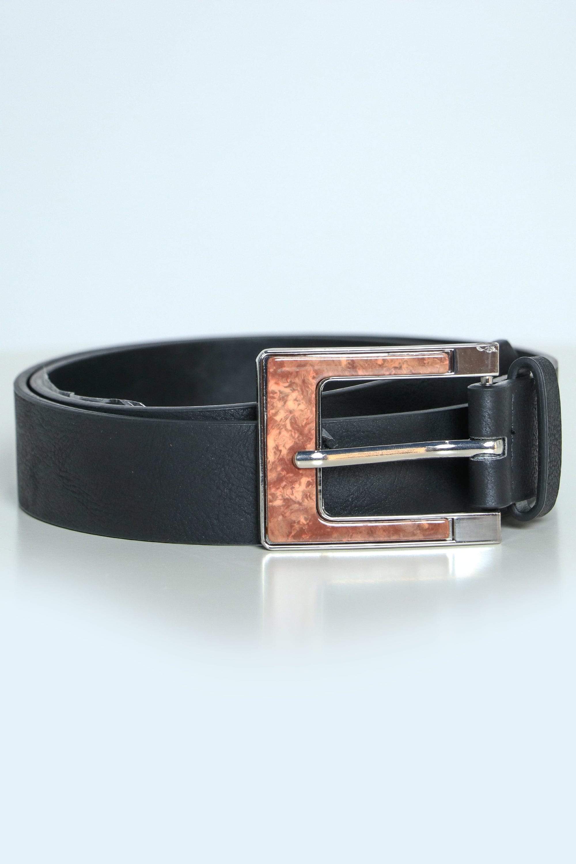 ميكا حزام جلدي نسائي توكة مربعة بيج نسائي أسود