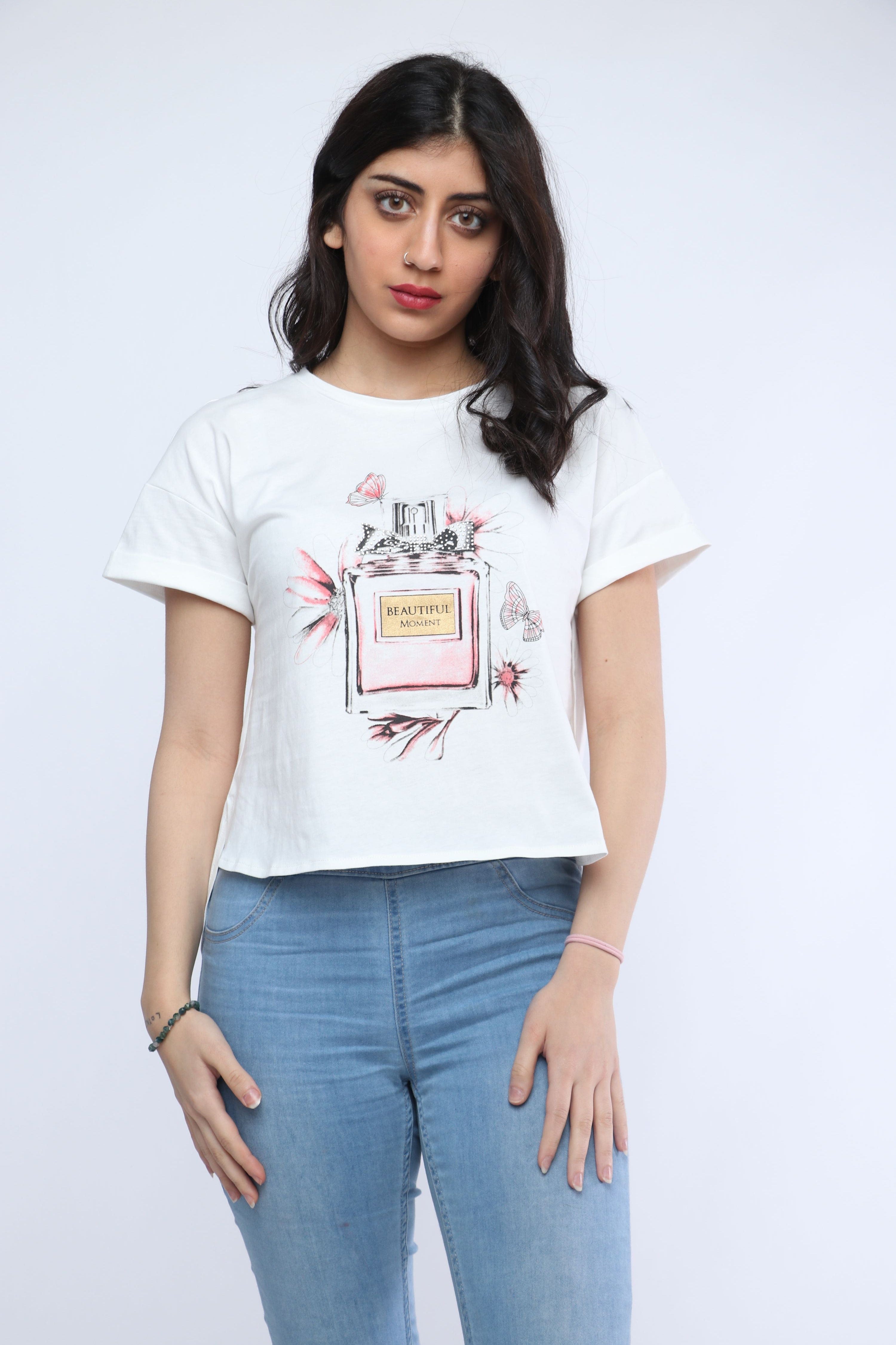 ميكا بلوزة بأكمام قصيرة بطبعة