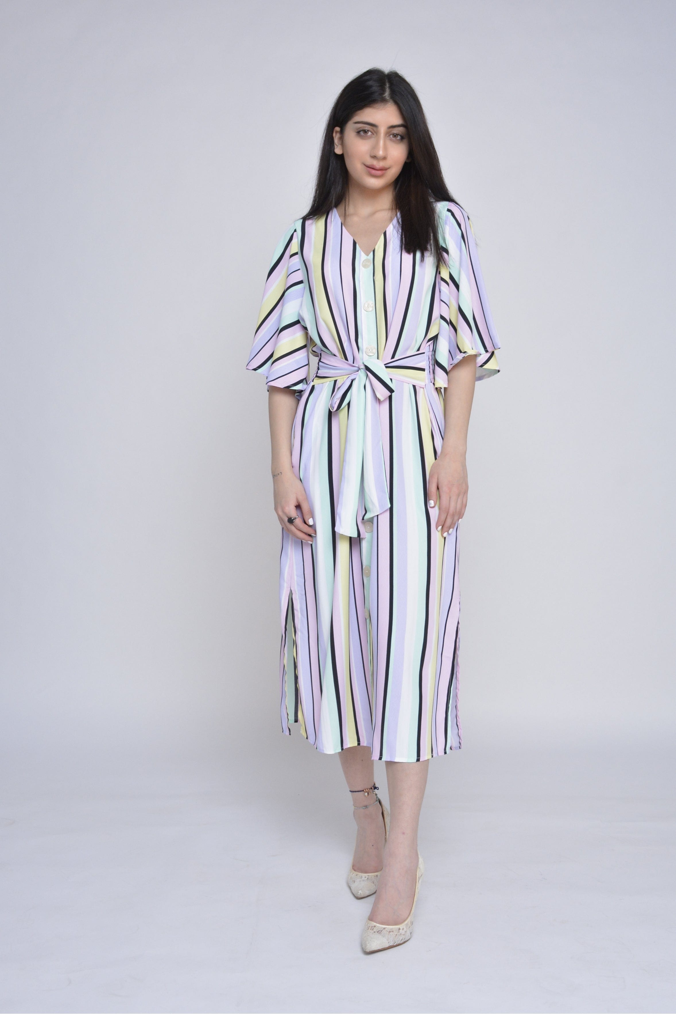 ميكا فستان ميدي مخطط بالطول بحزام على الخصر نص كم مفتوح