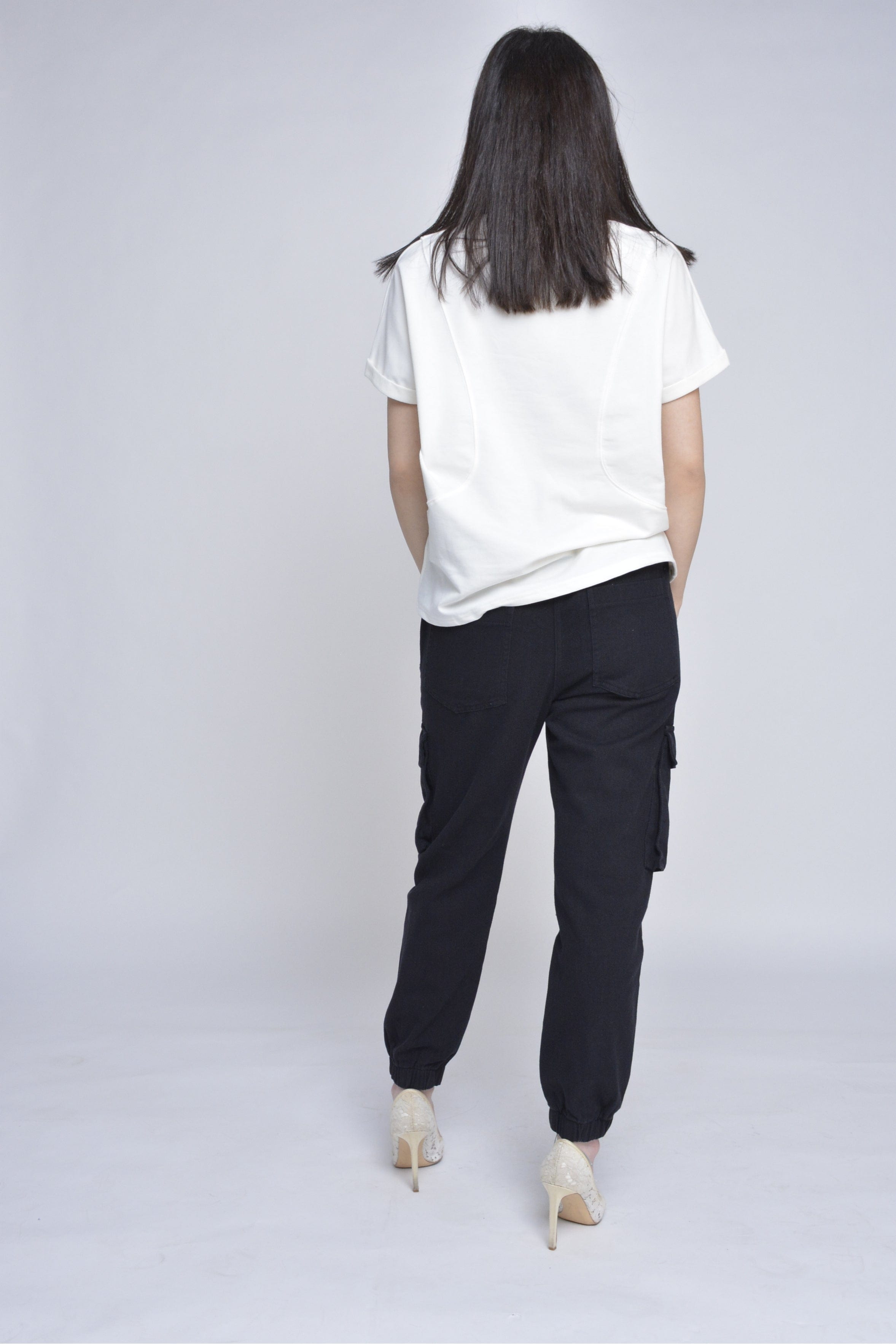 ميكا بنطلون طويل خصر مرتفع بجيوب جانبية سادة