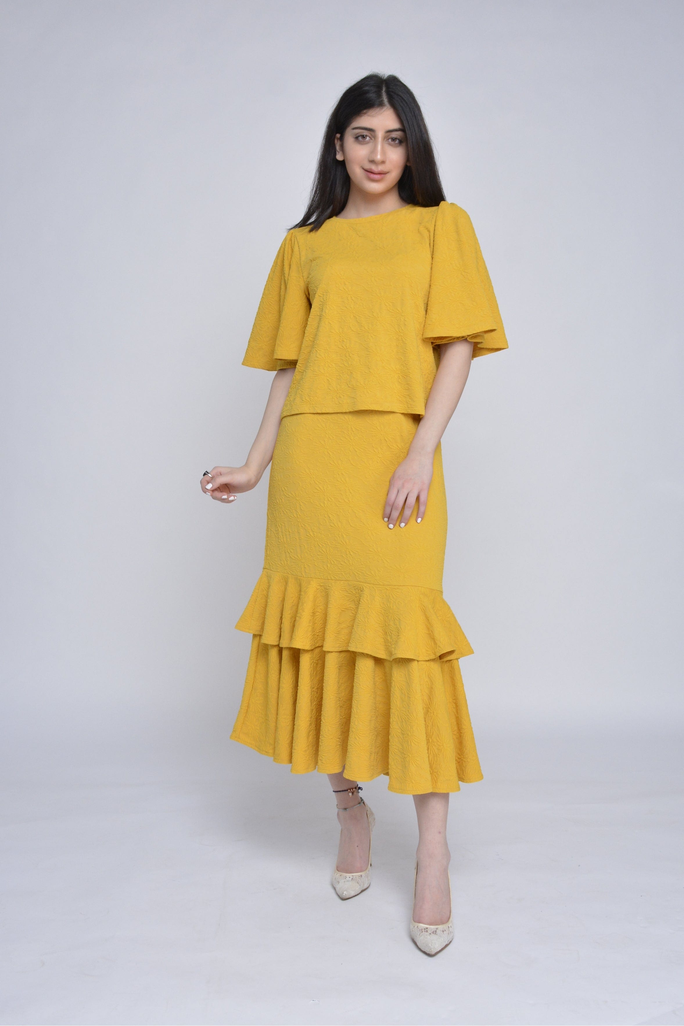 ميكا بلوزة سادة نص كم مفتوح نسائي